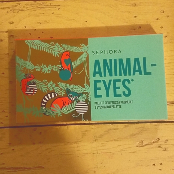🎊🎉HOST PICK 🎉🎊NIB Sephora Animal Eyes 8 Eyeshadow Palette - Picture 2 of 5